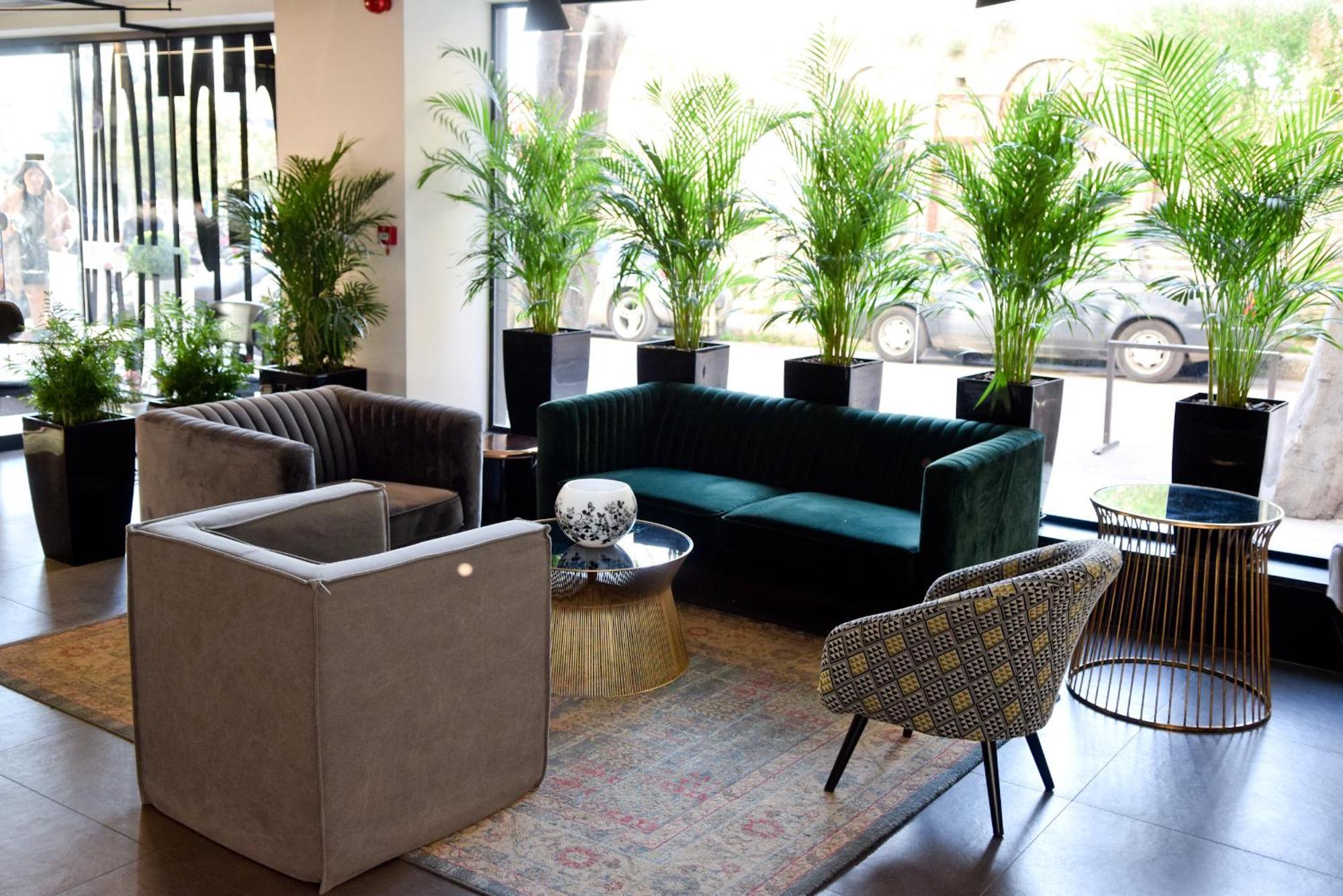 Adonis City Hotel Patras Bagian luar foto