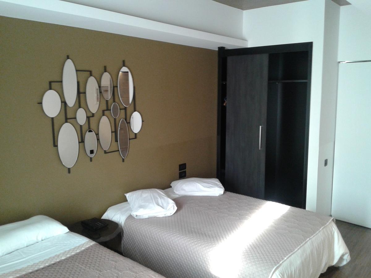 Adonis City Hotel Patras Bagian luar foto