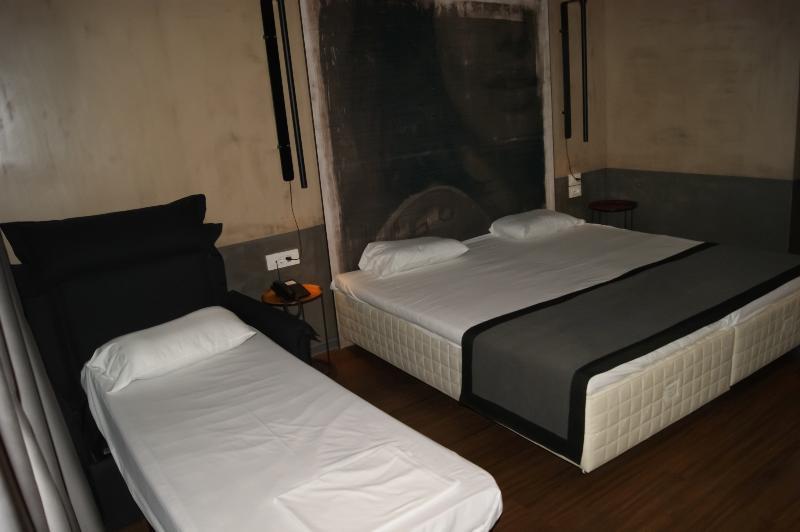 Adonis City Hotel Patras Bagian luar foto